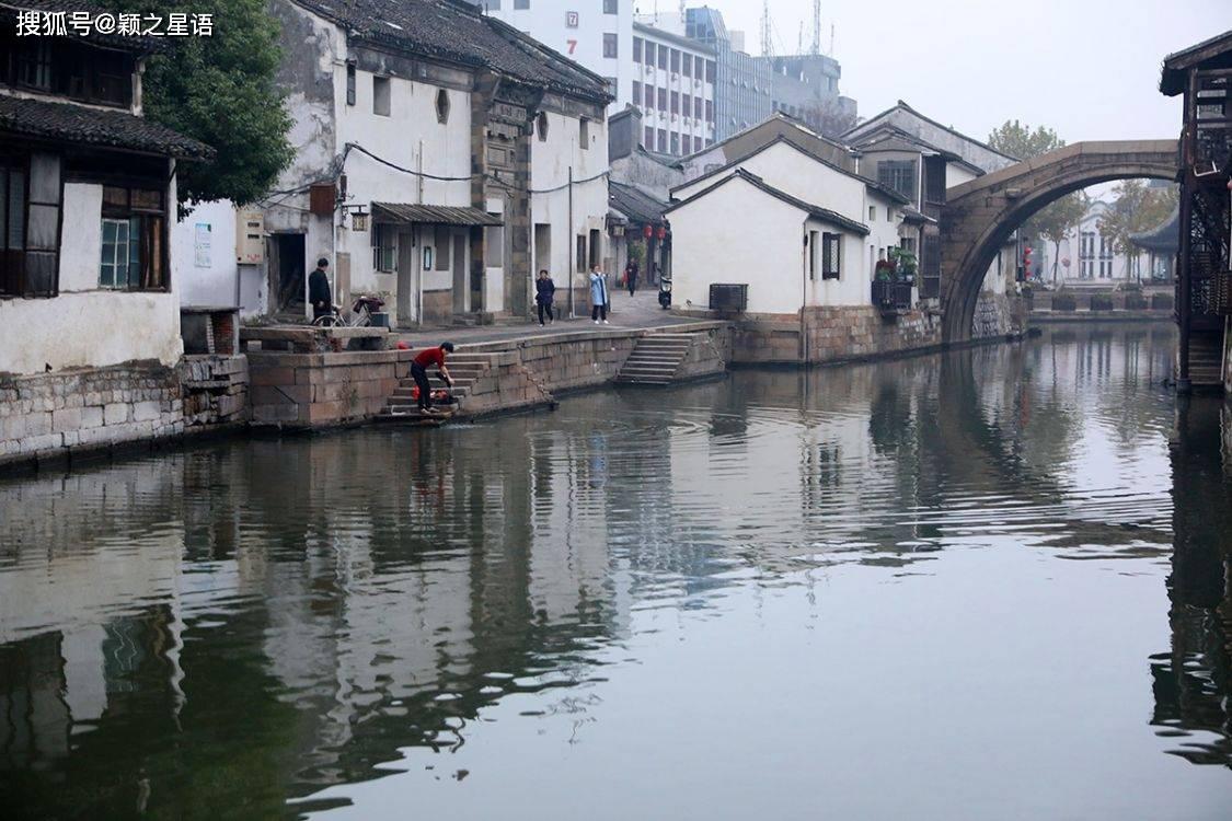 探秘吉鹿力问答社区,解锁脸上有痤疮用什么药可以快速消除?之谜!